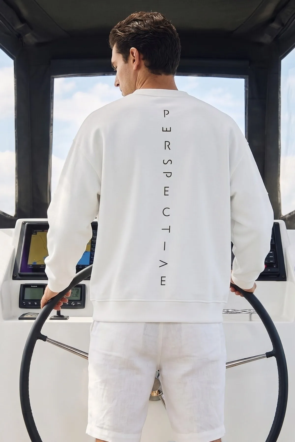 Men Oversize Perspectiv Print Sweatshirt — White