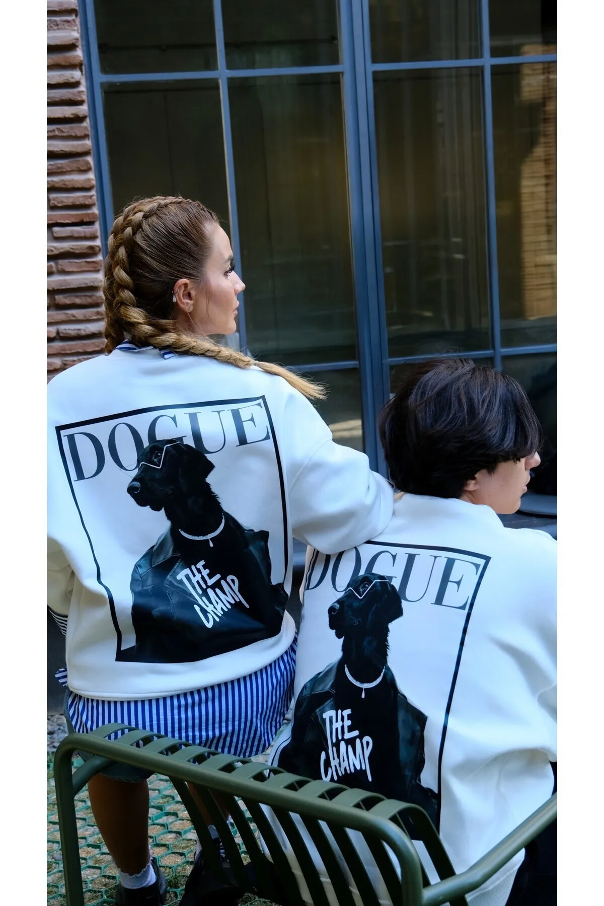 Unisex Oversize Hound Print Sweatshirt — White