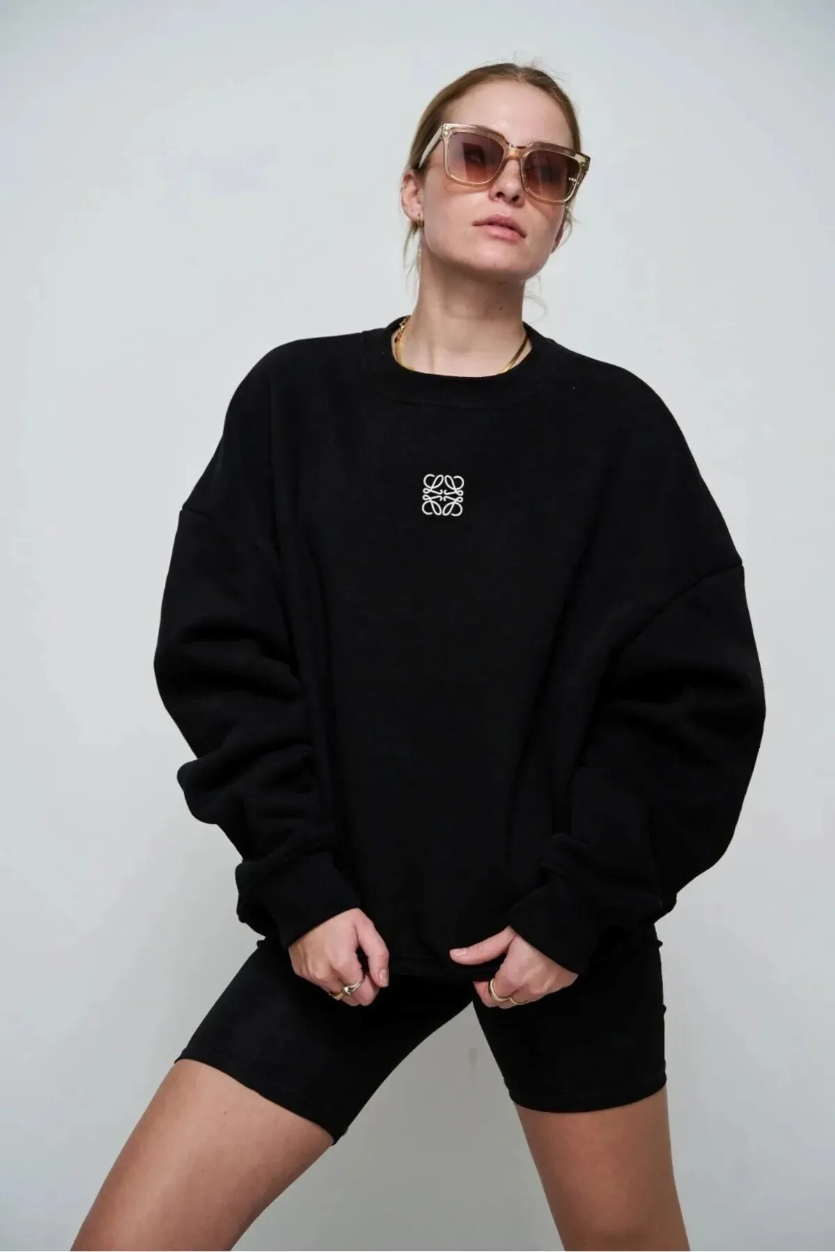 Unisex Oversize Loewe Print Sweatshirt — Black