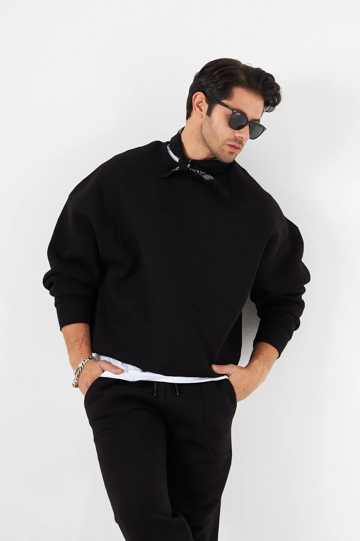 Men Oversize Sweatshirt 0579 — Black