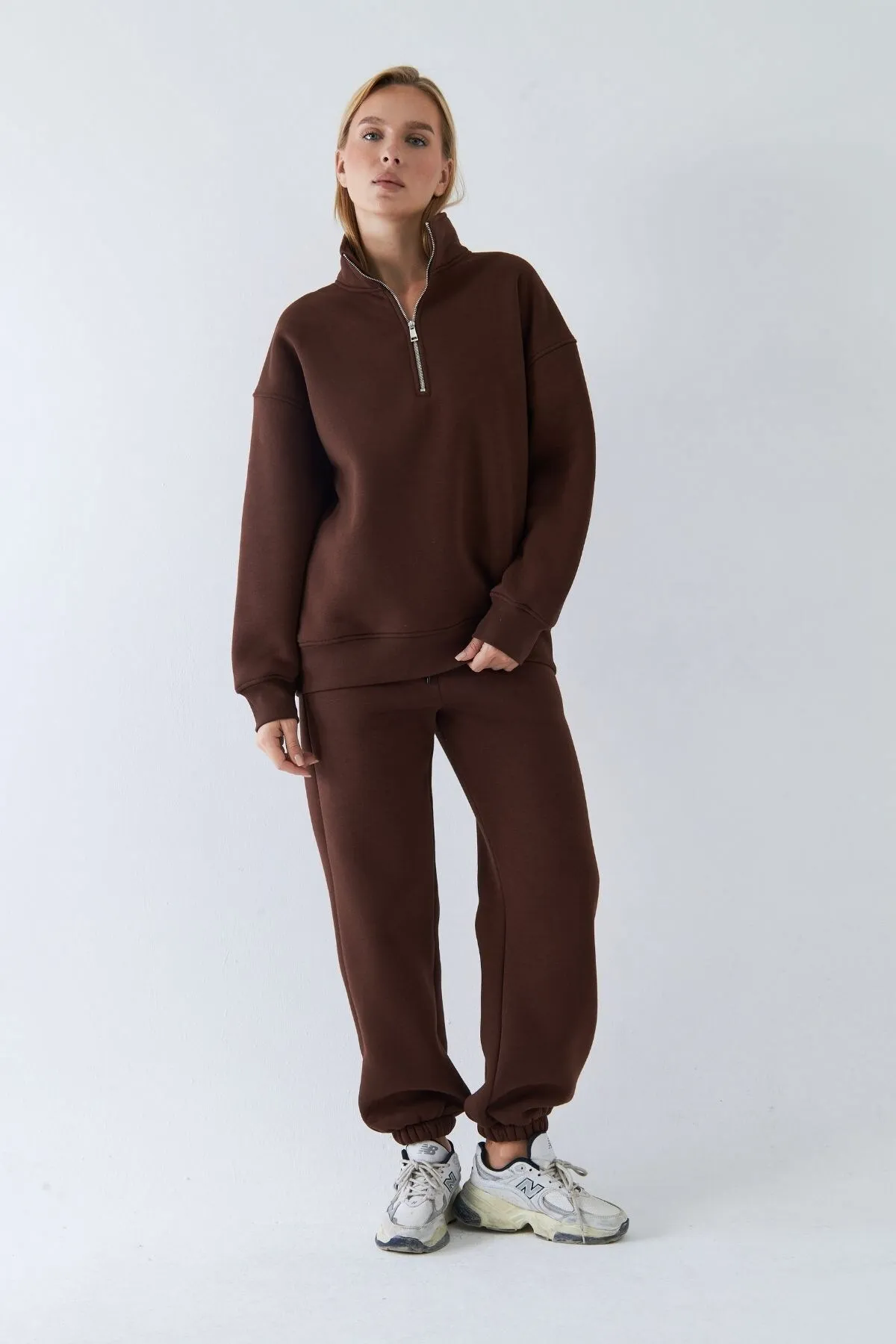 Unisex Oversize Tracksuit 0261 — Brown