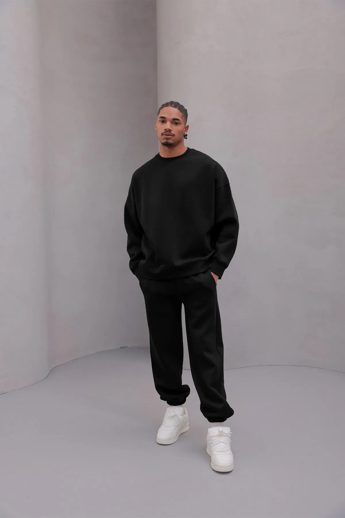 Men Oversize Tracksuit 0292 — Black