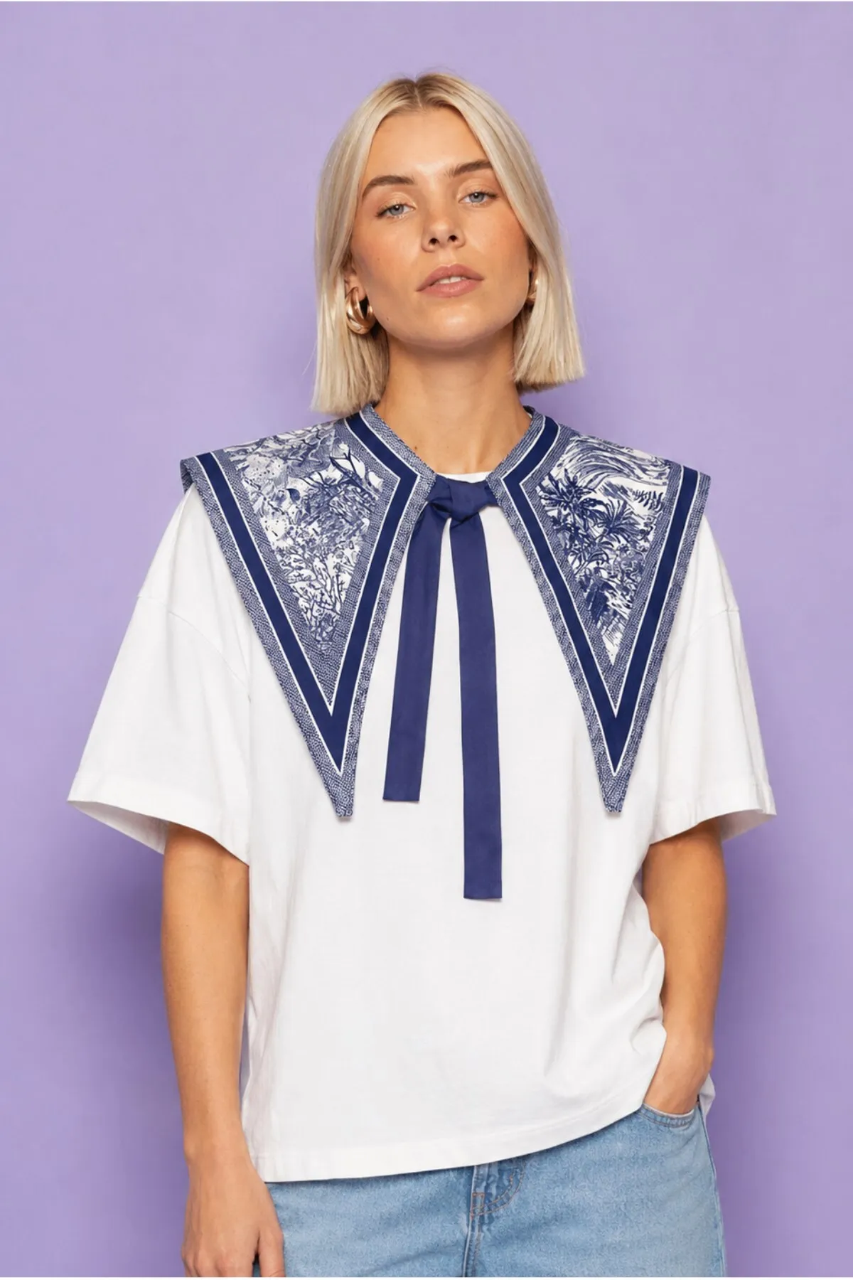 Women Bleu Jardin Shawl T-Shirt — White