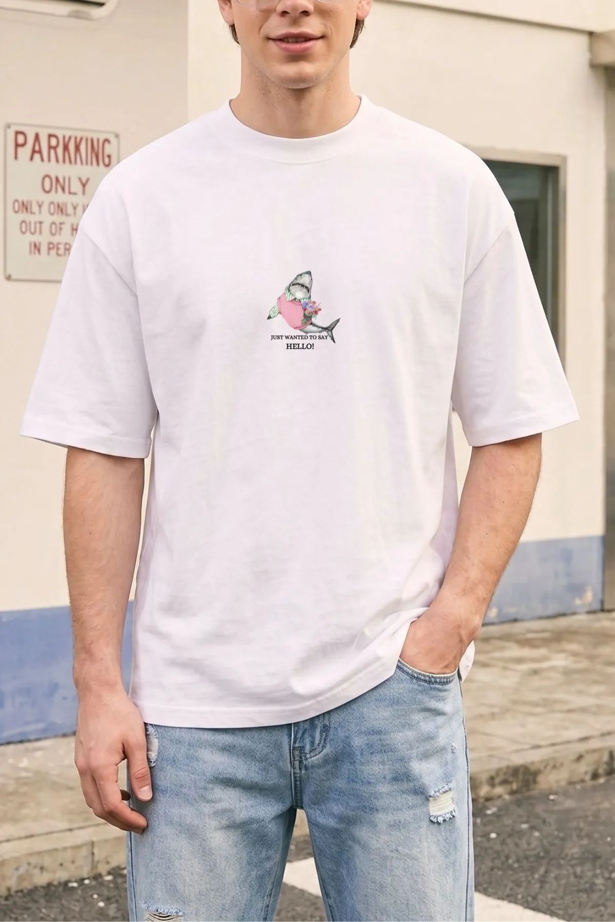Men Oversize Shark Hello Print T-Shirt — White