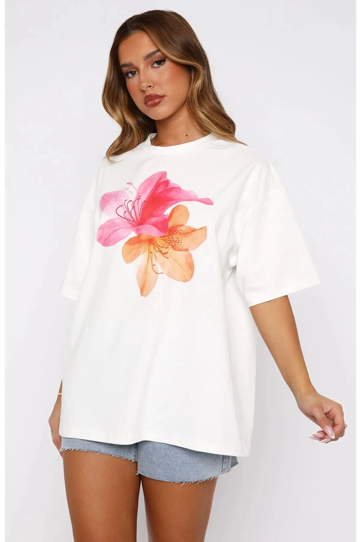 Damen Oversize Blume Gemustert T-Shirt — Ecru