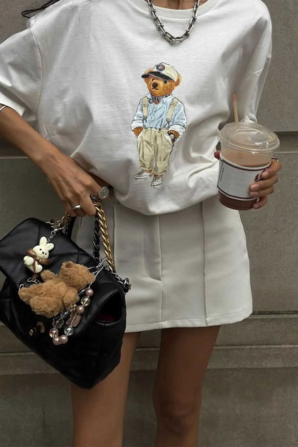 Kadın Oversize Şapkalı Desenli Tişört — White